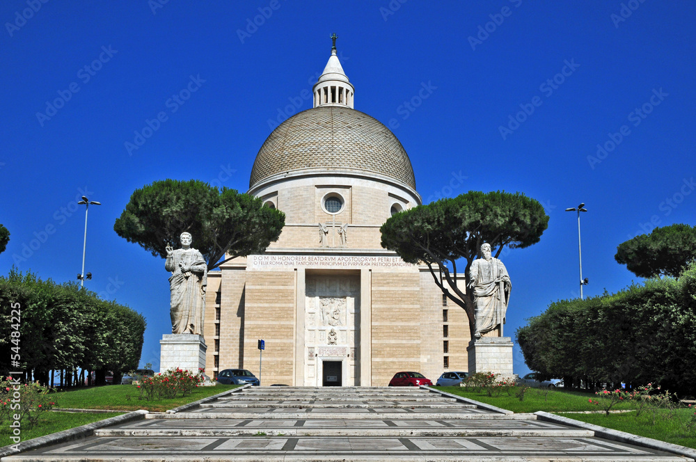 Roma Eur, la basilica dei santi Pietro e Paolo