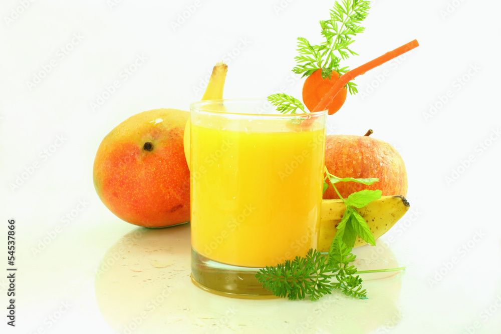 Fototapeta premium banana apple mango carrot smoothie