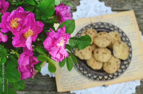 Dog rose bunch and homemade cookie