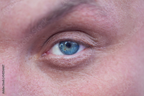 Macro photo of male blue eye