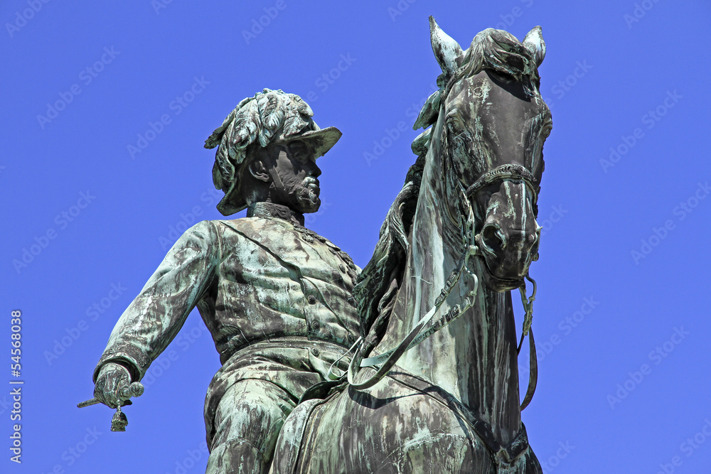 Statue von Feldmarschall Erzherzog Albrecht, Wien