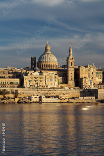 Valletta skyline © nastyakamysheva
