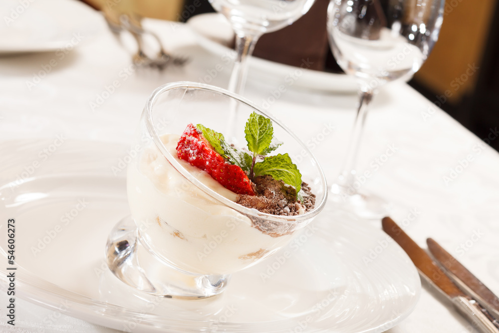 Tiramisu with strawberry Tiramisu with strawberry