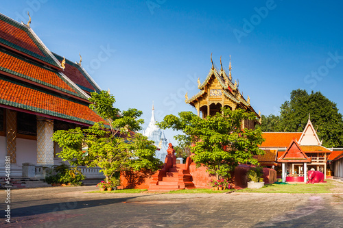 Wat phra that hariphunchai was a measure of the Lamphun,Thailand