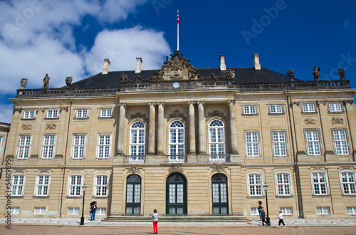 amalienborg palace