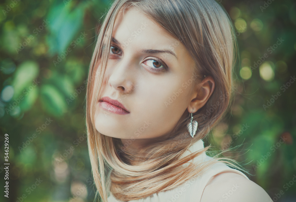 Beautiful young woman Beautiful young woman