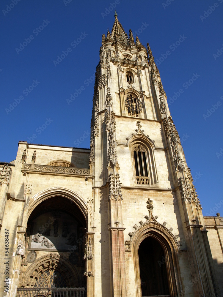 Obraz premium CATEDRAL DE OVIEDO