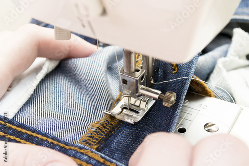 Sewing machine with needle