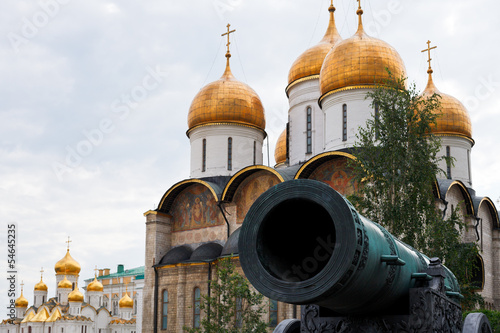 Tsar Cannon and Dormition Cathedral, Moscow