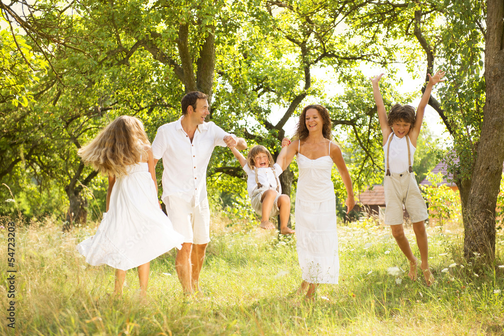 Fototapeta premium Happy family