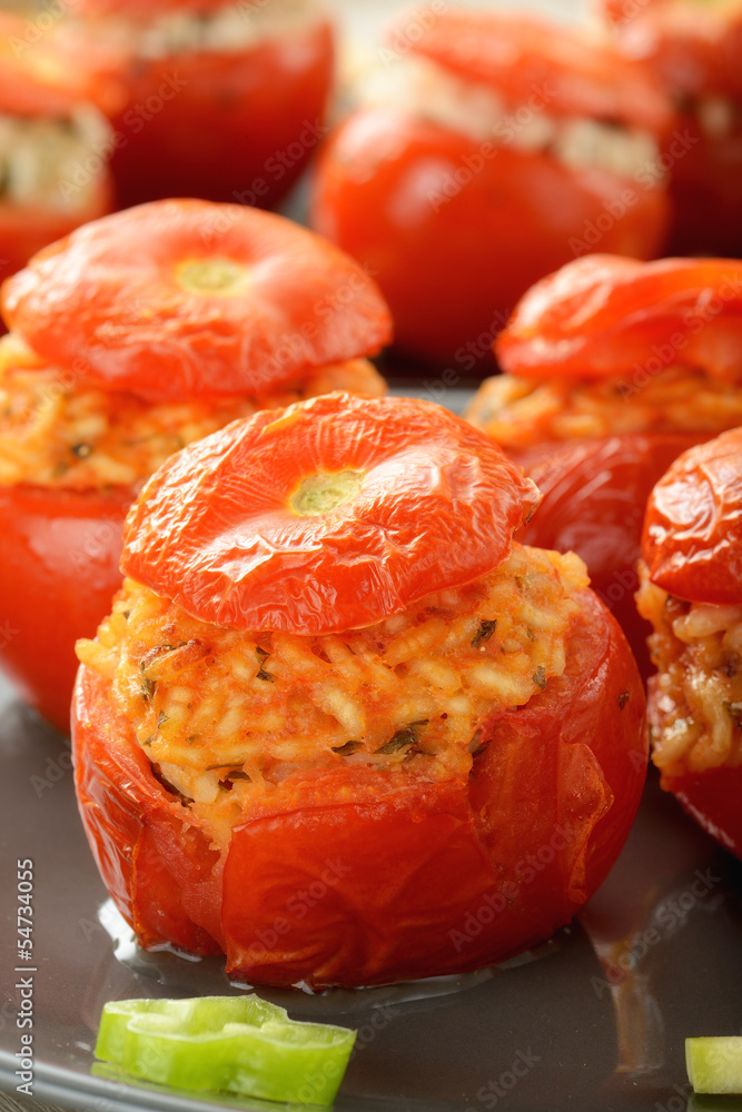 Pomodori al forno ripieni di riso Pomodori al forno ripieni di riso