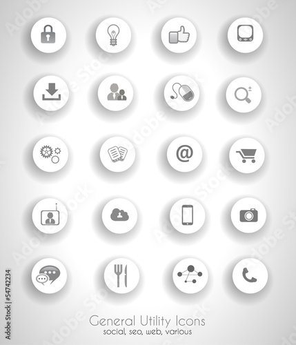 Social network life concept with cloud reference.