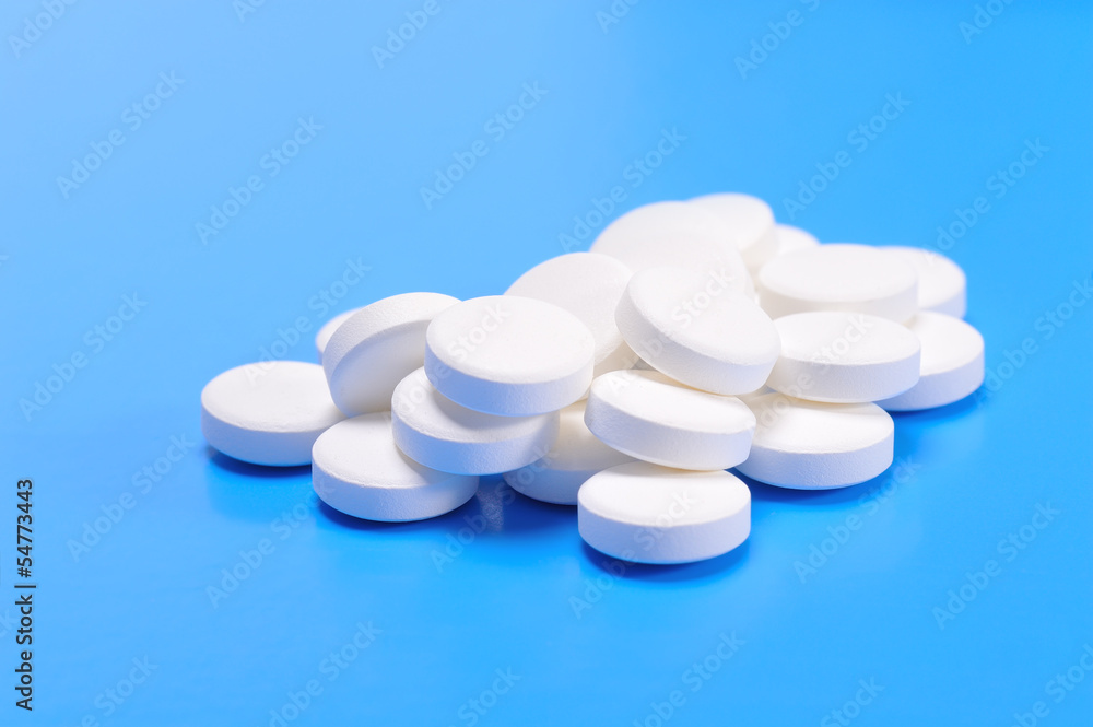 Pills from a prescription medicine bottle