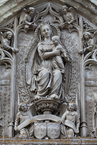 Amboise - Gothic carving on the Chapel of Saint-Hubert © wjarek
