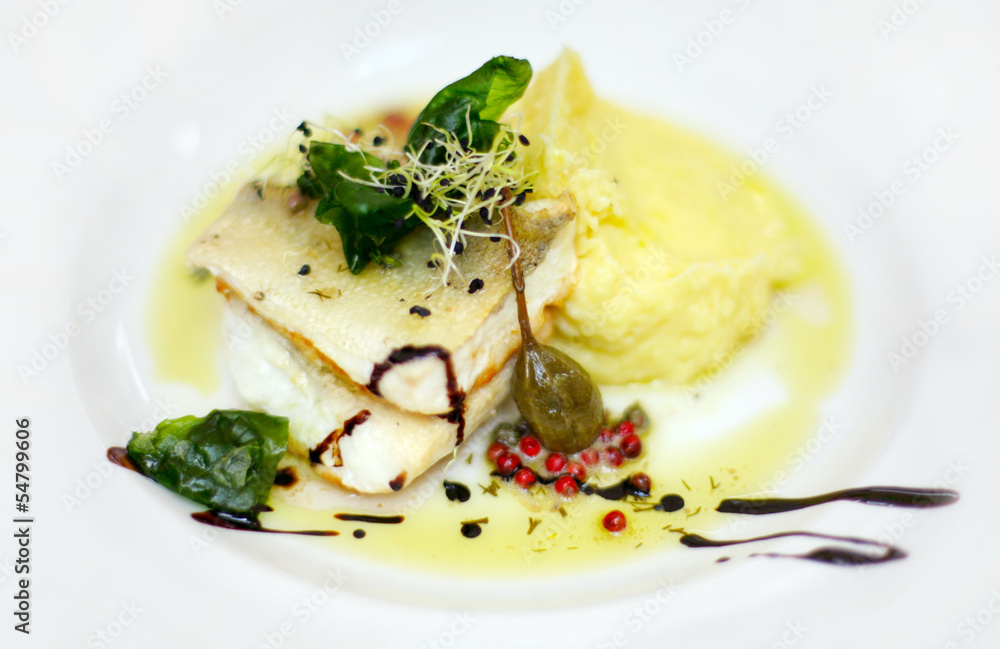 Grilled pikeperch with mashed potatoes with truffle Grilled pikeperch with mashed potatoes with truffle