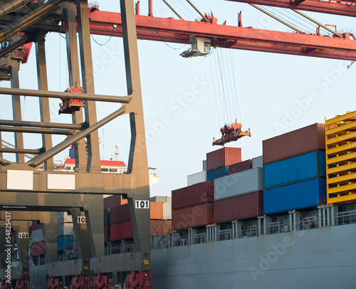 Container operation
