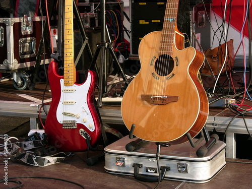 Gitarren auf einer Konzertbühne bei den Golden Oldies im Sommer bei Sonnenschein in Wettenberg Krofdorf-Gleiberg bei Gießen in Hessen photo