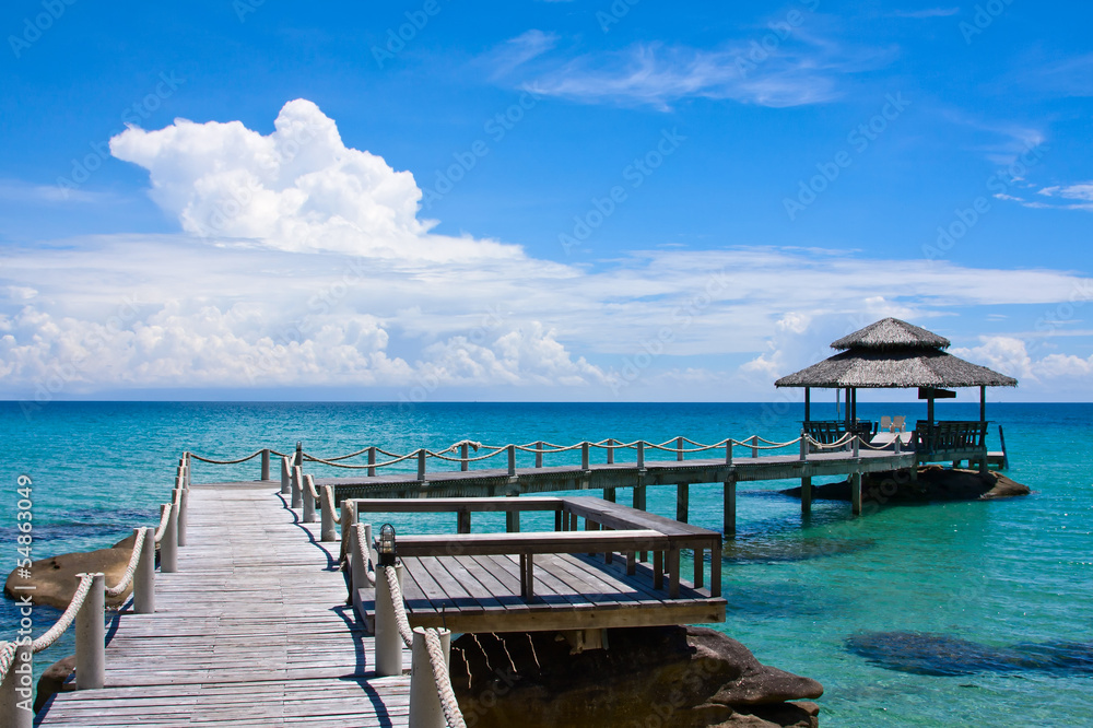 Beautiful tropical beach , Thailand . Beautiful tropical beach , Thailand .