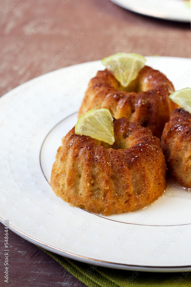 Mini lime bundt cakes