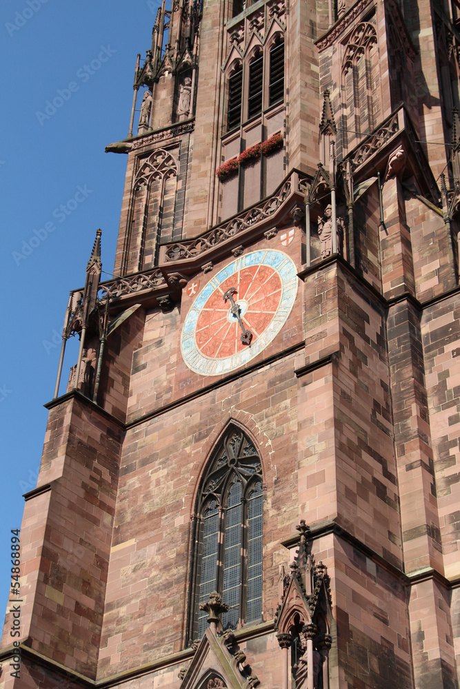 Obraz premium Freiburger Münster Turmuhr
