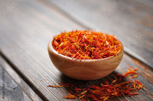 Saffron in wooden bowl