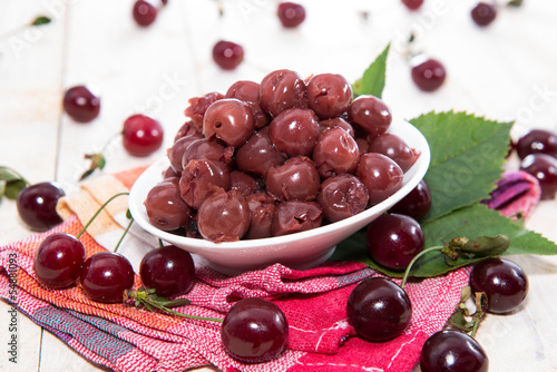 Fotografie Portion of pickled Cherries