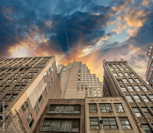 New York City. Stunning Manhattan skyline form a rooftop