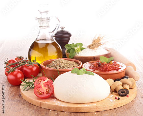 tomato basil flour oil for homemade pizza