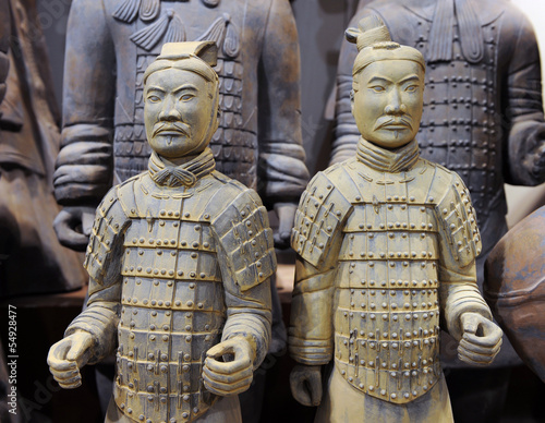 famous Chinese terracotta army figures