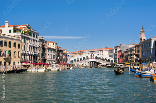 The Rialto Bridge in Venice © SergiyN