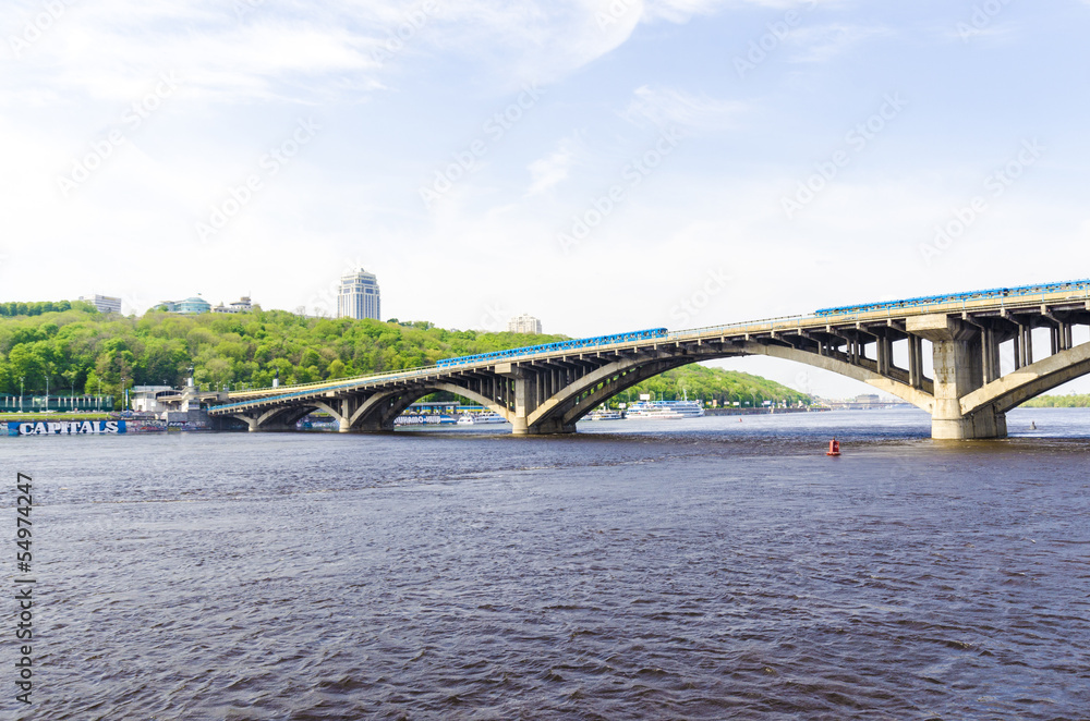 Fototapeta premium The bridge across the Dnieper. Kiev