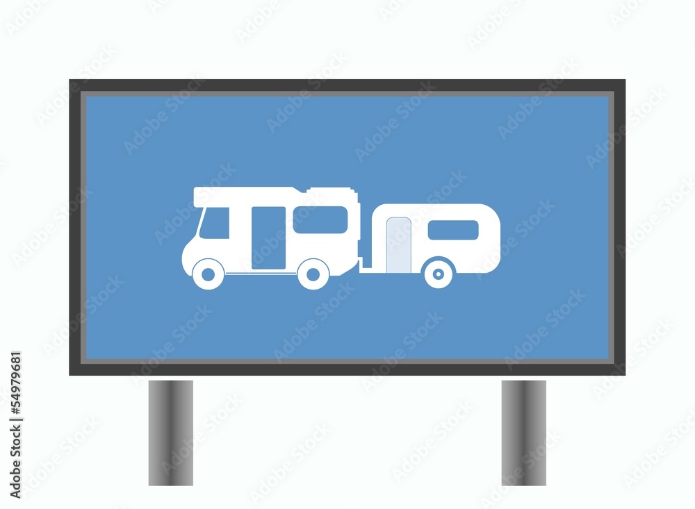 Camping-car avec une caravane dans un panneau d'affichage Camping-car avec une caravane dans un panneau d'affichage