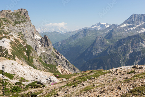 Vue vers le massif du Mt-Blanc