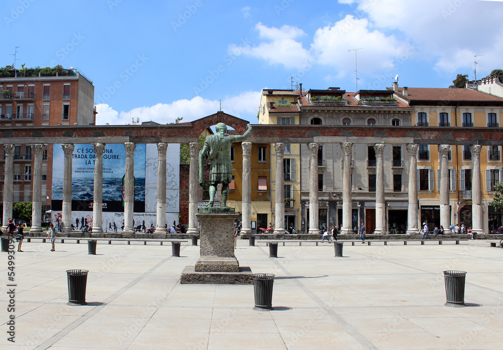 Columnas frente a la Basílica de san Lorenzo Maggiore