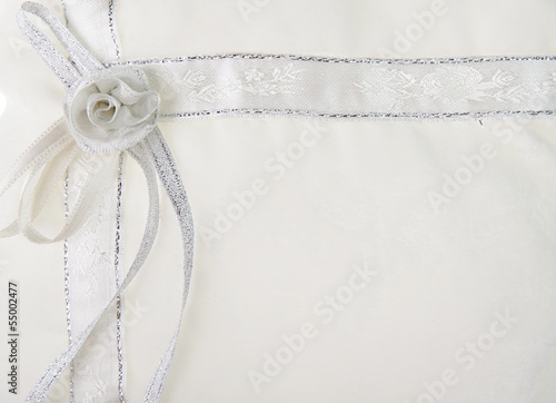 Empty white pad for wedding © poplasen