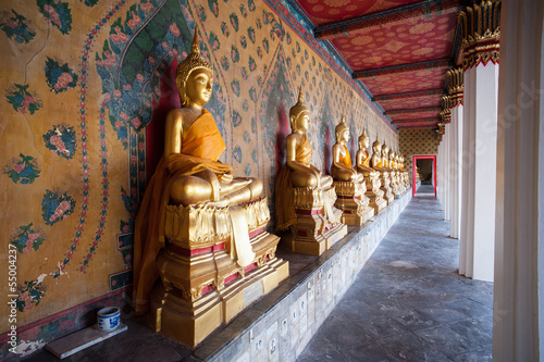 Golden buddha statue at verandah of Wat Arun