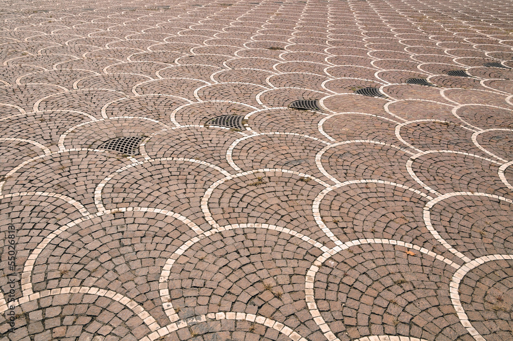 Fototapeta premium Roma Eur, il pavè di fronte al Palazzo dei Congressi