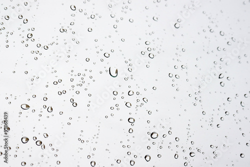 Fotografiet Drops of rain on the window