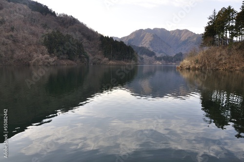 Fototapeta Naklejka Na Ścianę i Meble -  朝の湖