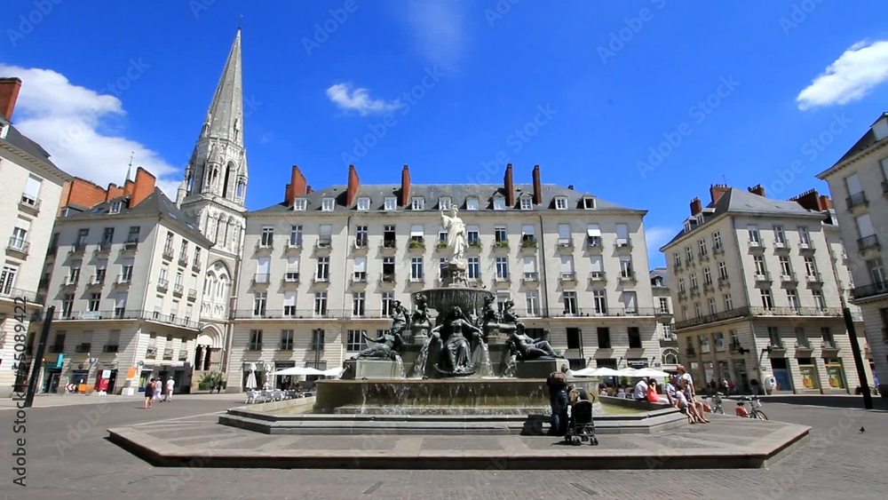 Fontaine de la place Royale (Nantes) Fontaine de la place Royale (Nantes)
