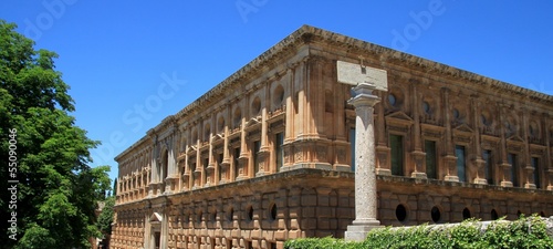 Palais de Charles Quint, Alhambra, Grenade photo