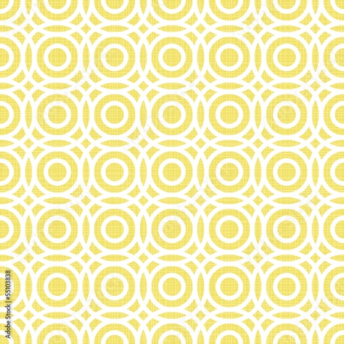 przenikające koła geometryczny deseń na żółtym tle