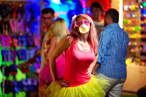 Fotografia freak girl on music festival, youth culture