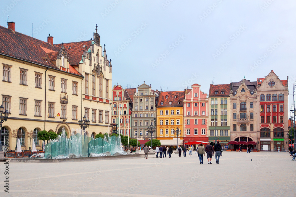Poland, Market square in Wroclaw - obrazy, fototapety, plakaty 