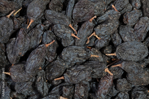 raisins black many