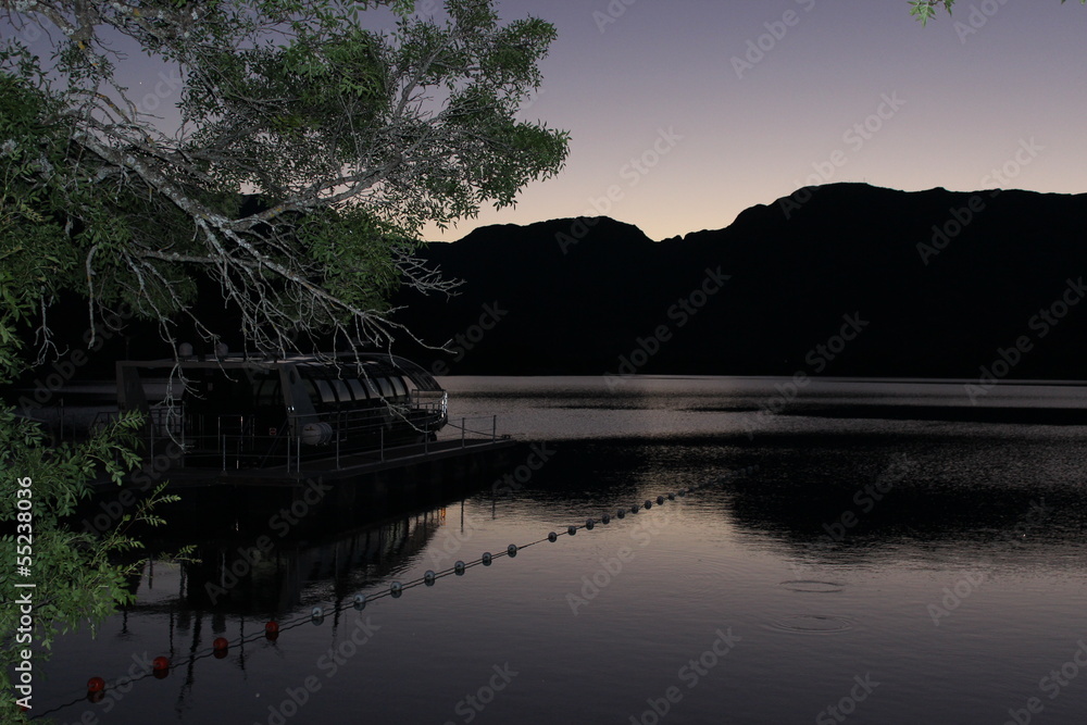 lago de sanabria catamaran