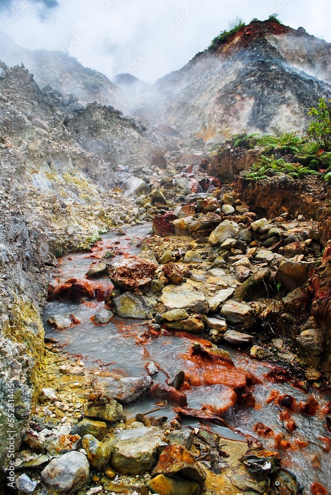 Ulumbu hot springs