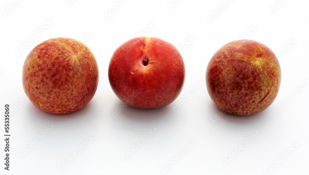 3 belles prunes 3 belles prunes