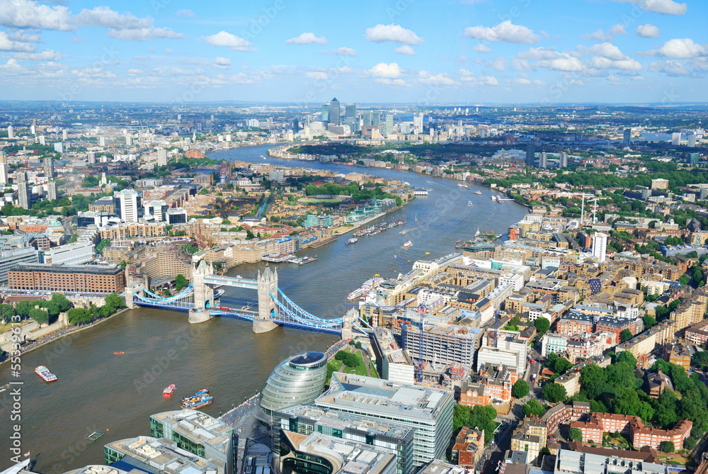 Obraz premium London City and River Thames from above