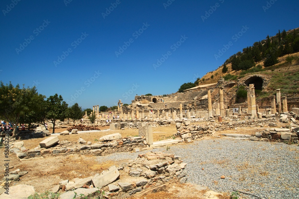 Efeso la biblioteca